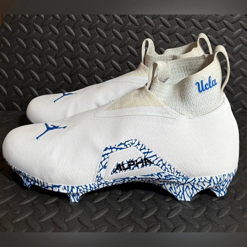Mens‎ Jordan Football Cleats UCLA Player Size 18